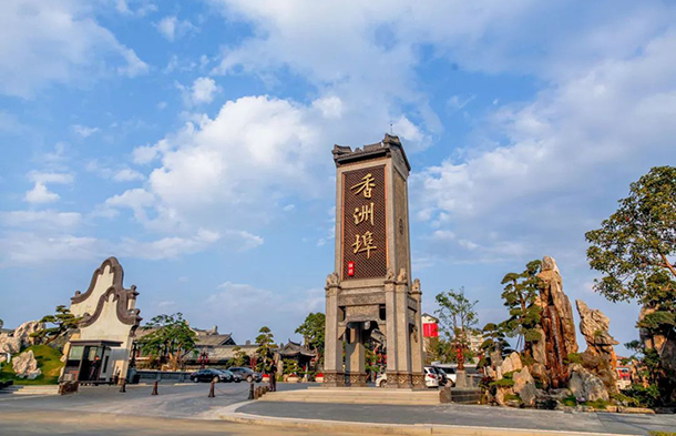 銅盟薈助力香洲埠,搭配中式四合院銅門 銅盟薈助力香洲埠,搭配中式四合院銅門